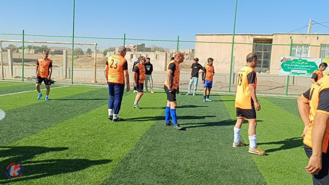 چمن مصنوعی علیآباد مشیر به بهرهبرداری رسید